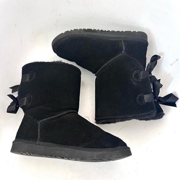 UGG Australia Bailey Bow II Genuine Shearling Boot Size 8 Black Suede Leatherl - Picture 8 of 11